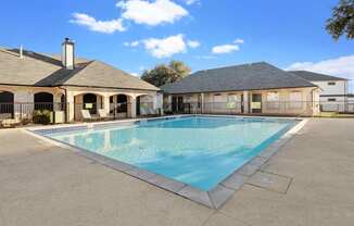 Affordable Apartments for Rent in Austin, TX 78724 – Huntington Meadows – A pool in front of the clubhouse