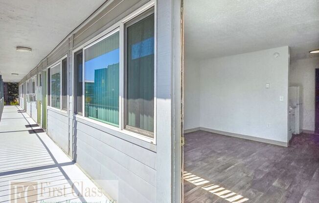 4555 SW ERICKSON AVE