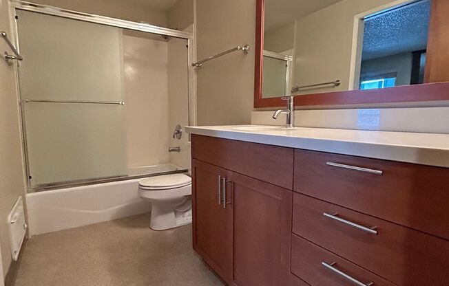 2 beds, 1.5 baths, 935 sqft, $2,695, Unit 207