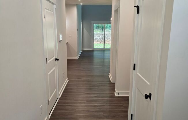 Beautiful New Constuction 3BR/2.5BA Townhouse