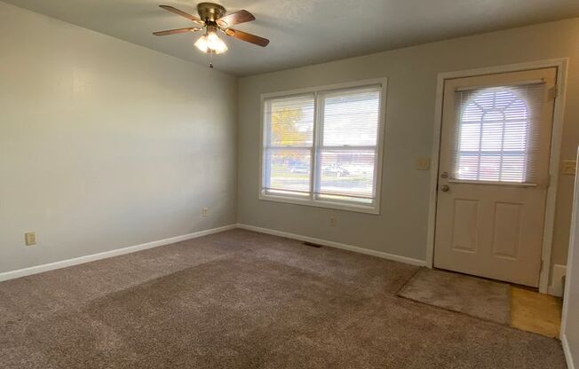 3 Bedroom Duplex in Elkhart - HOUSING VOUCHERS ONLY!