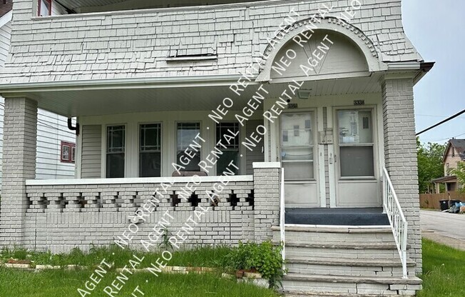 3338 E 137 ST