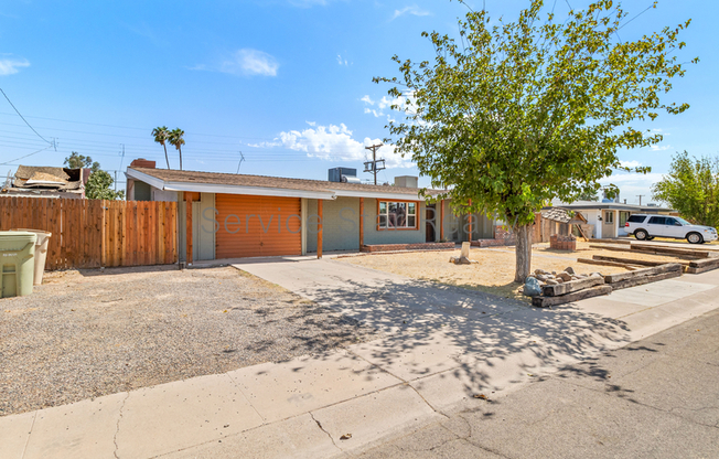 5939 W ORANGE DR