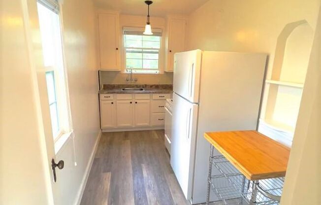 Studio, 1 bath, 525 sqft, $1,975