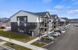 1 bed, 1 bath, 1,003 sqft, $1,450, Unit A206