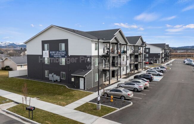 1 bed, 1 bath, 1,003 sqft, $1,450, Unit A206