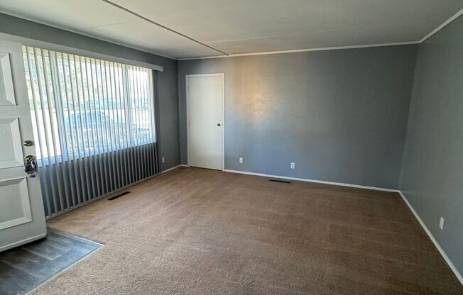 3 beds, 1 bath, $1,195