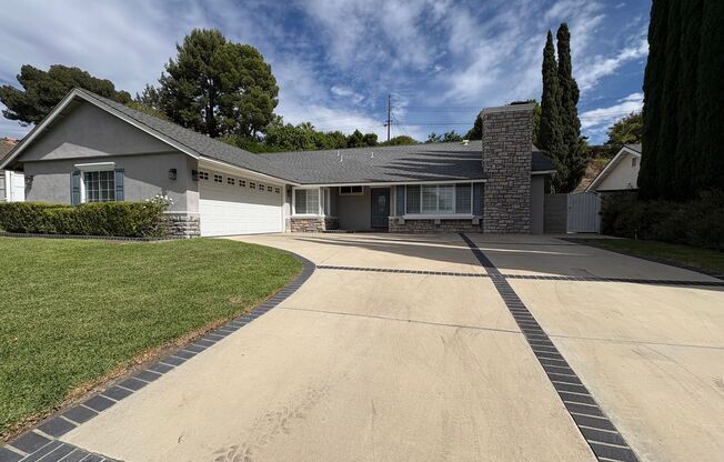Highly desirable - Charming 4BR/2BA Granada Hills Home North of Rinaldi