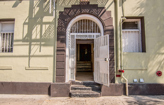 Studio, 1 bath, $1,450, Unit 315