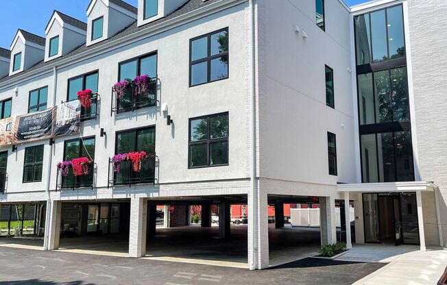 1 bed, 1 bath, 465 sqft, $2,295, Unit 204