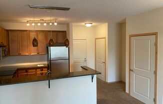 2 beds, 1 bath, $1,700