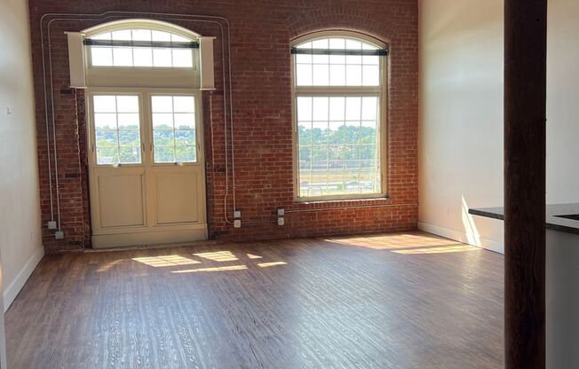 Studio, 1 bath, 1,042 sqft, $2,060, Unit 538