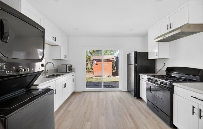 767 Ball Ave Units A - D