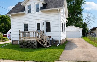 1329 COMMERCIAL ST
