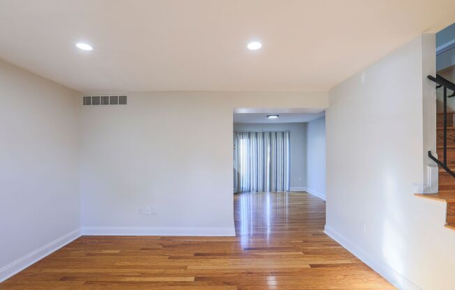 3 beds, 2 baths, $2,045