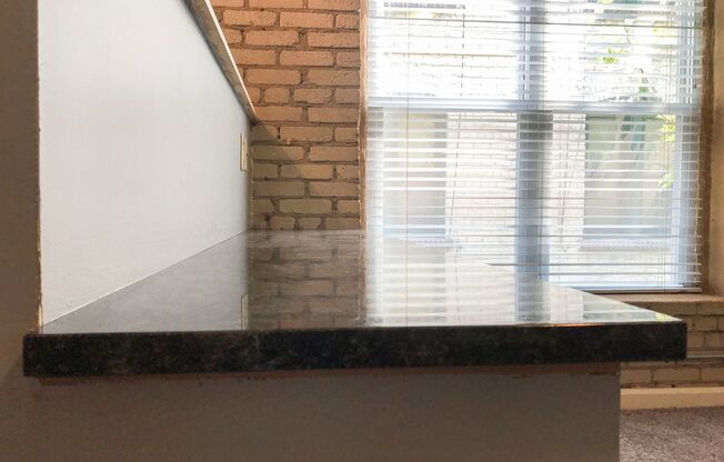 1 bed, 1 bath, 442 sqft, $899, Unit 606-3R