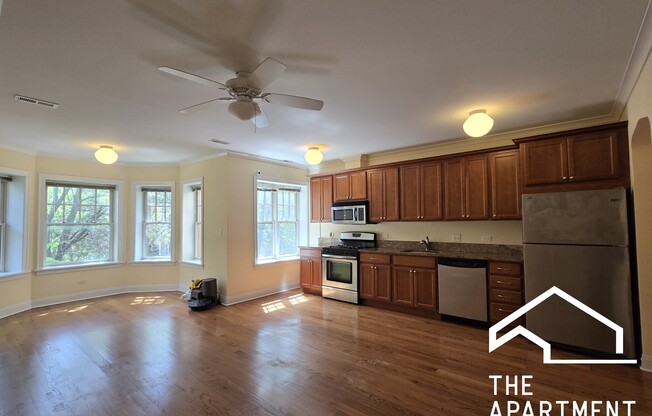 4908 N WASHTENAW