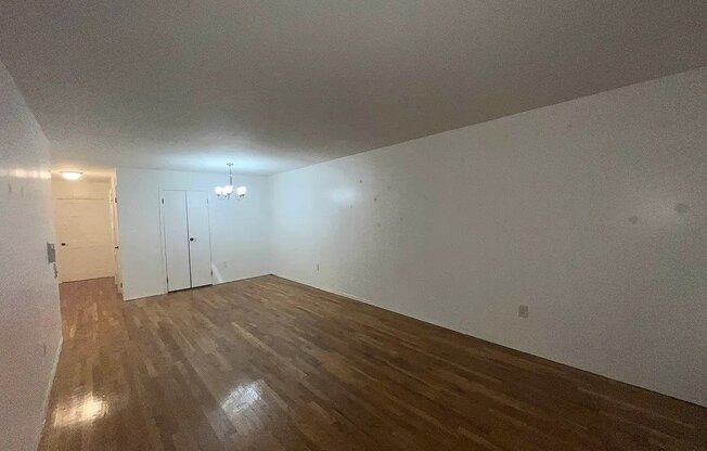 2 beds, 1 bath, $3,995, Unit 8A