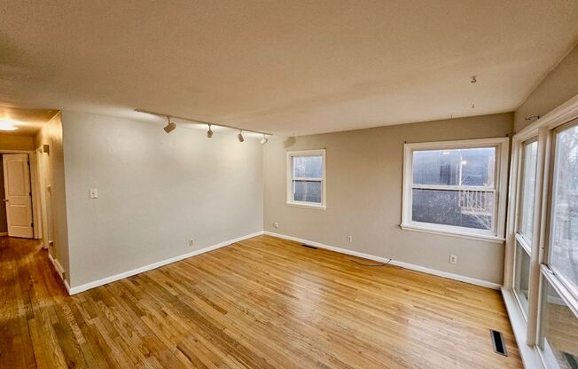 1214 Cooper Ave