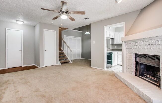 2 beds, 2.5 baths, 1,140 sqft, $1,565, Unit 19A