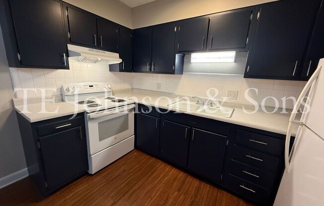 2 Bedroom Salem View Apartment!