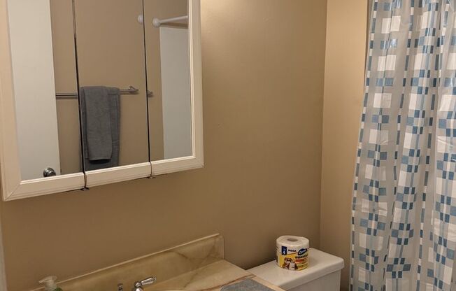 1 bed, 1 bath, 646 sqft, $795, Unit 350F