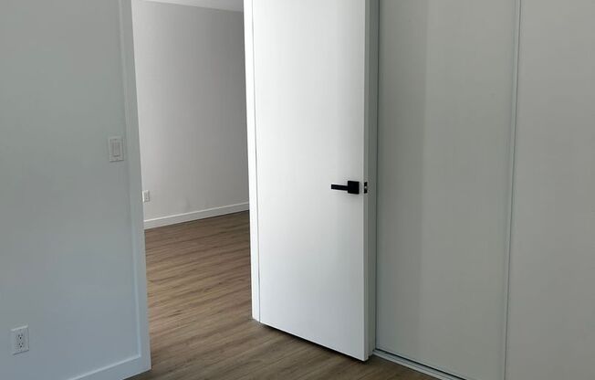 1 bed, 1 bath, 650 sqft, $2,108.34, Unit 102