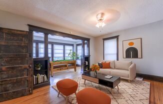 419 W Franklin Ave