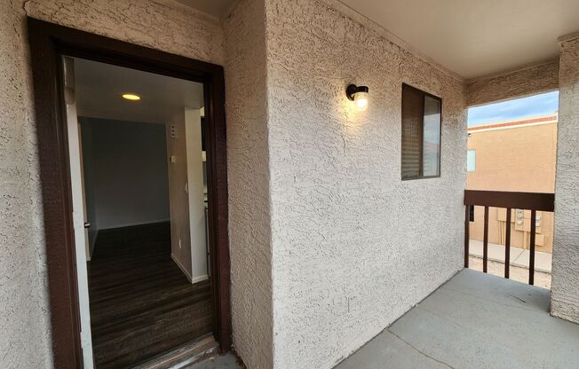 2 beds, 1 bath, 800 sqft, $1,095, Unit 239