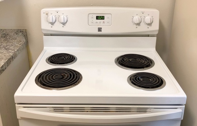 1 bed, 1 bath, 450 sqft, $995, Unit 4