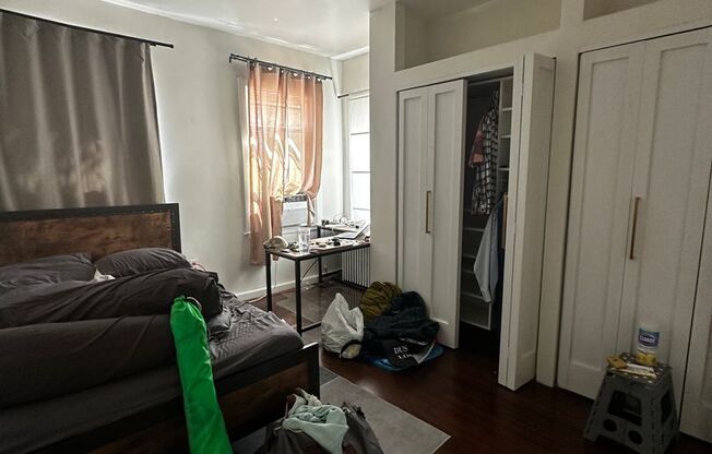 2 bedroom 1 bathroom for rent in East Boston