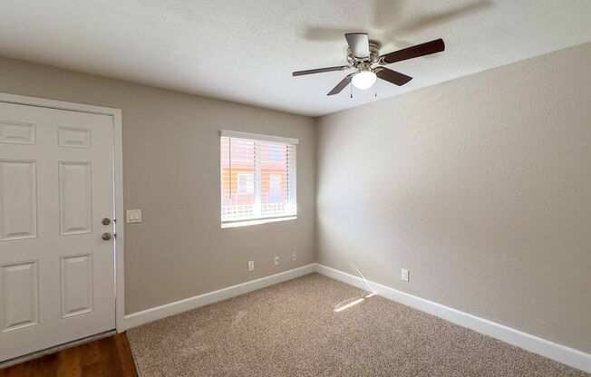2707 Highland Ave