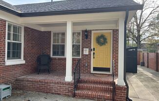 Furnished Rental in the Heart of Savannah~Available April 25th to May 23rd~