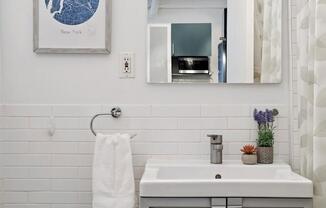 Studio, 1 bath, $4,300, Unit 10C