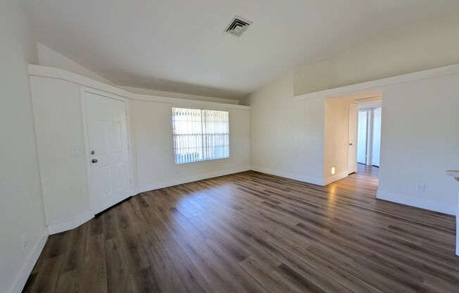 3 Bedroom Home in the Canyon Run at the Provinces Community Near N McQueen Rd and E Ray Rd!