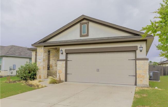 Lovely and Cozy 3/BR and 2/BA Home in Round Rock!