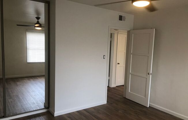 2 beds, 1 bath, $2,850, Unit 5311 Anaheim