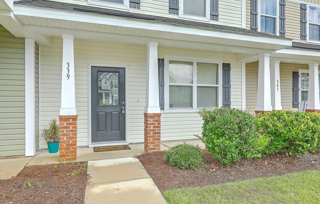 Move in Ready Townhome in Liberty Hall!
