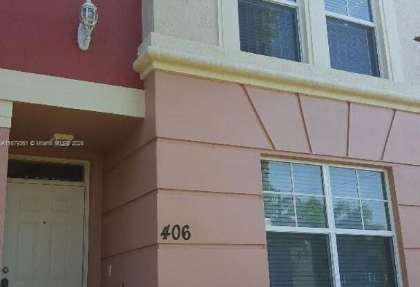 3 beds, 3.5 baths, $3,500, Unit # 406