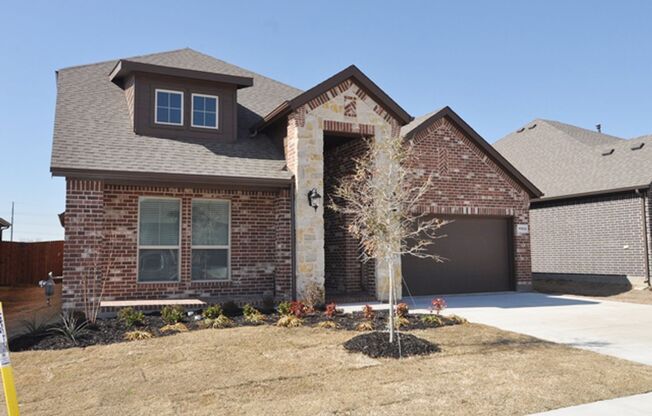 PRETTY 4-Bedroom Home in Keller ISD