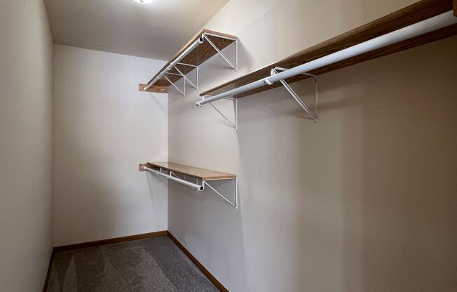 1 bed, 1 bath, 568 sqft, $865, Unit ME 2401-57