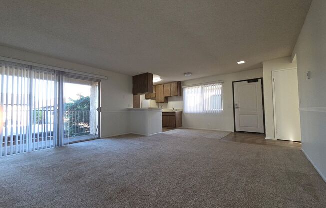 1 bed, 1 bath, 737 sqft, $2,100, Unit 028