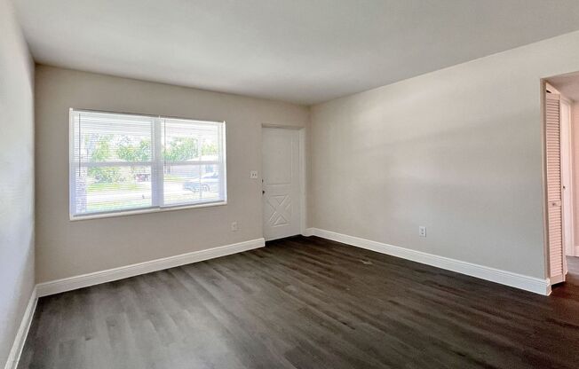 503 AVE H DUPLEX
