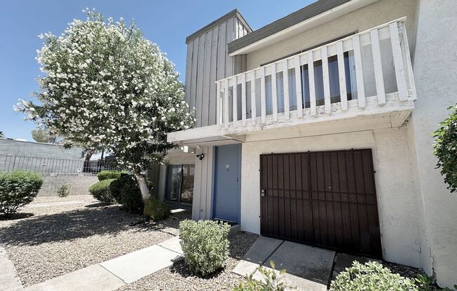 3 BEDROOM 2.5 BATH TOWNHOME