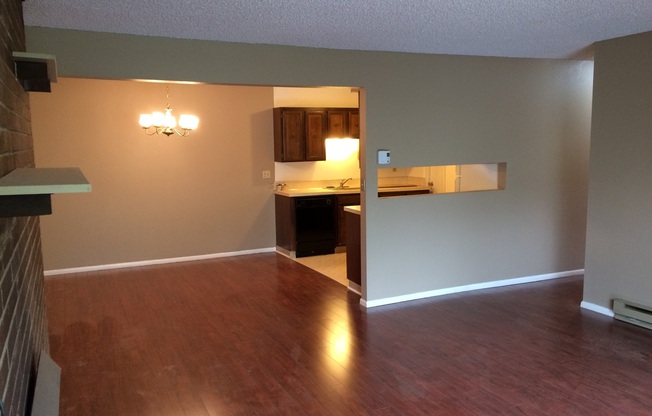 2 beds, 2 baths, 1,200 sqft, $1,895, Unit 5821
