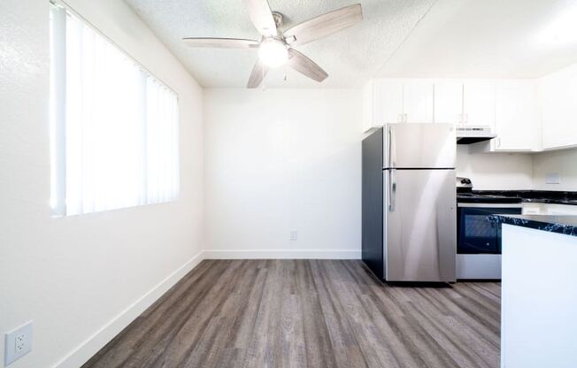 3 beds, 2 baths, 1,200 sqft, $2,900, Unit 633-35