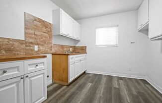 2 beds, 1 bath, $2,550, Unit #3