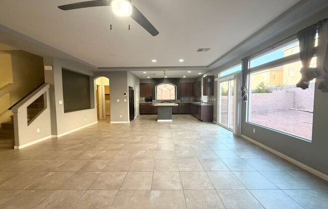 Spacious 5-Bed, 2.5-Bath Las Vegas Home with Granite Kitchen & Garage