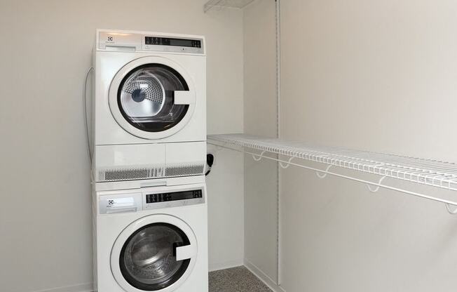 Full size washer & dryer
