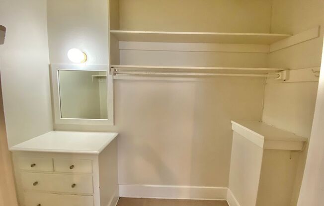 Studio, 1 bath, 437 sqft, $1,395, Unit 003
